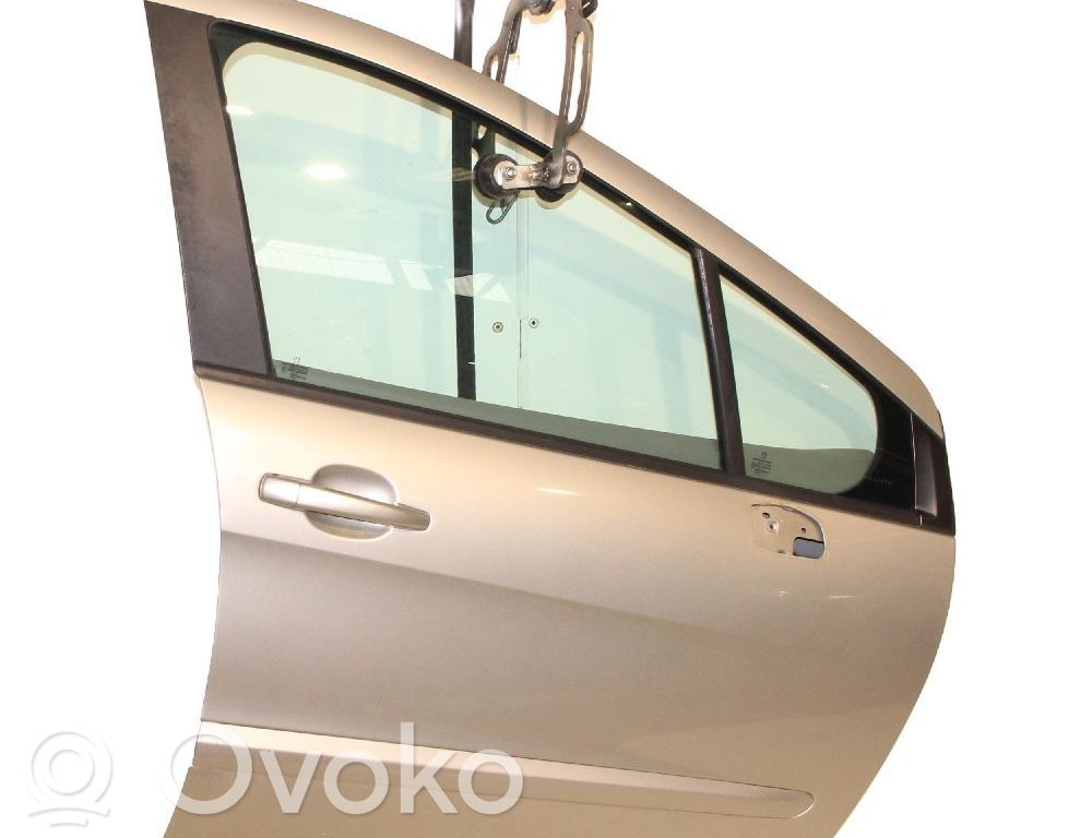 Etuovi   9004CC