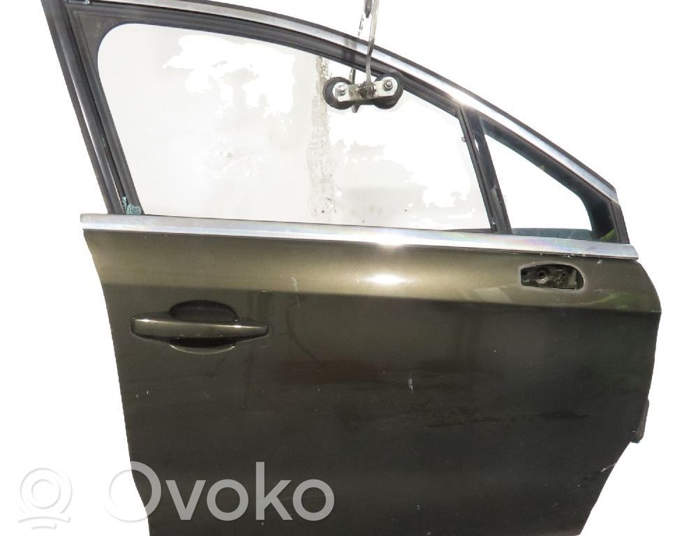 Etuovi   9004EA