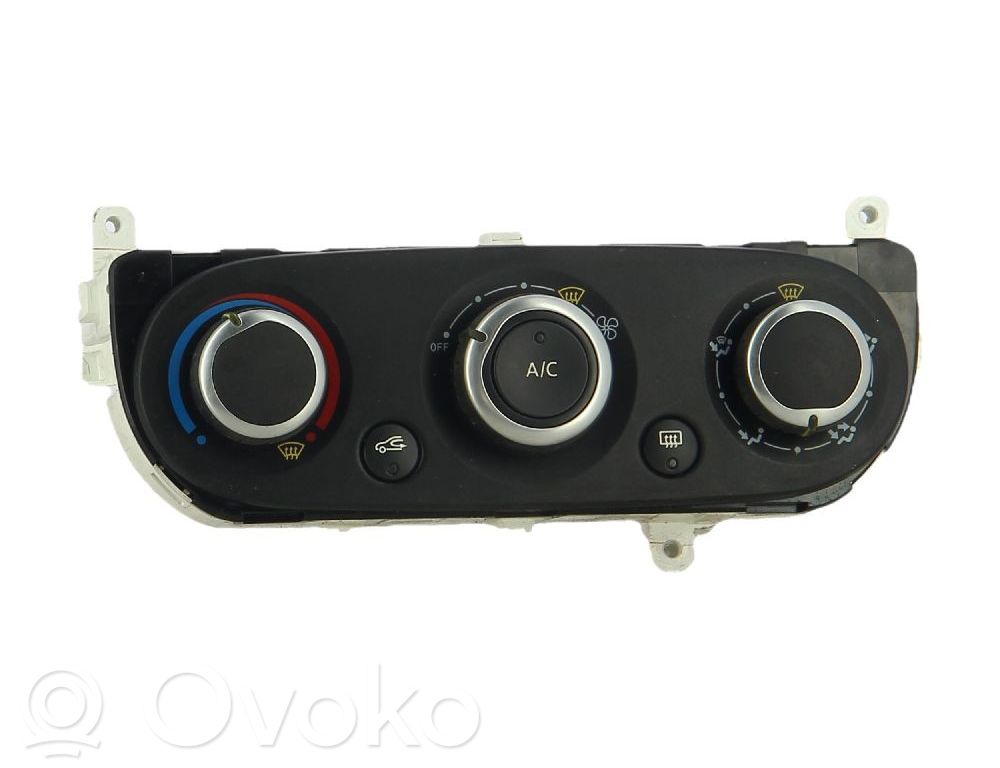 Renault Clio IV Unidad de control climatización