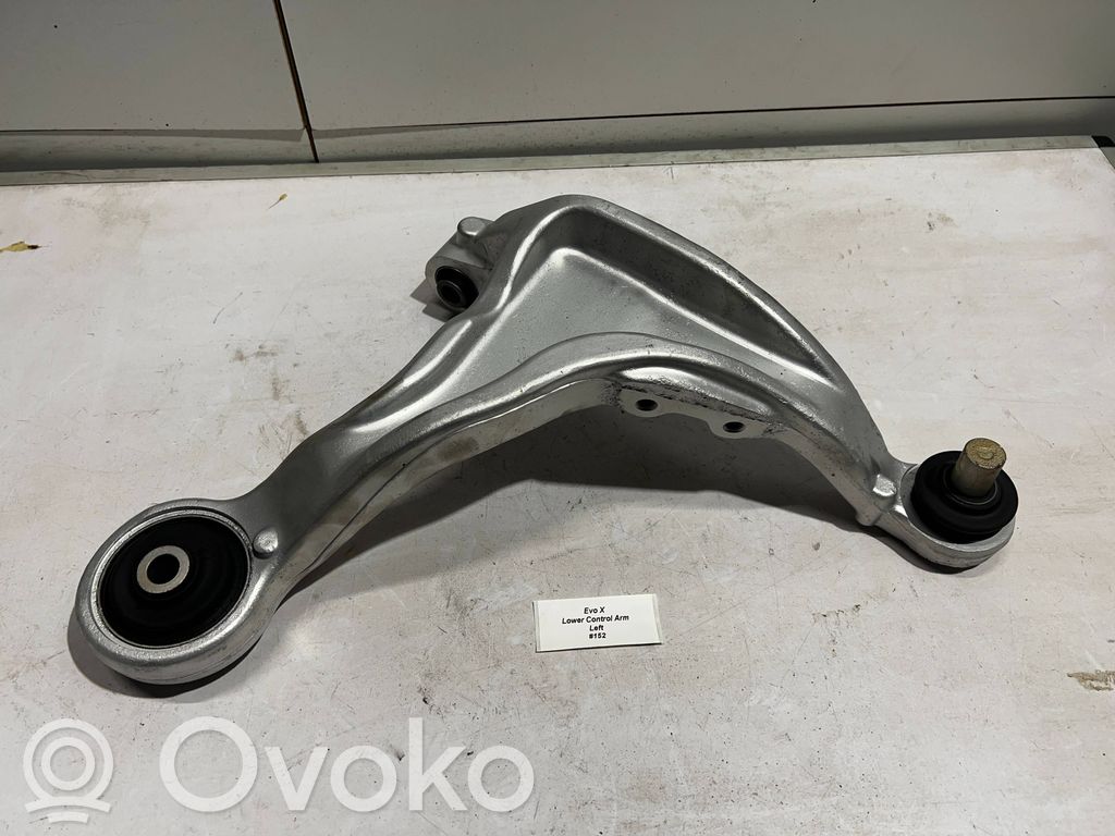 Brazo de suspensión trasero   4110A051