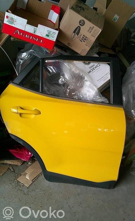 KIA Stonic Rear door 