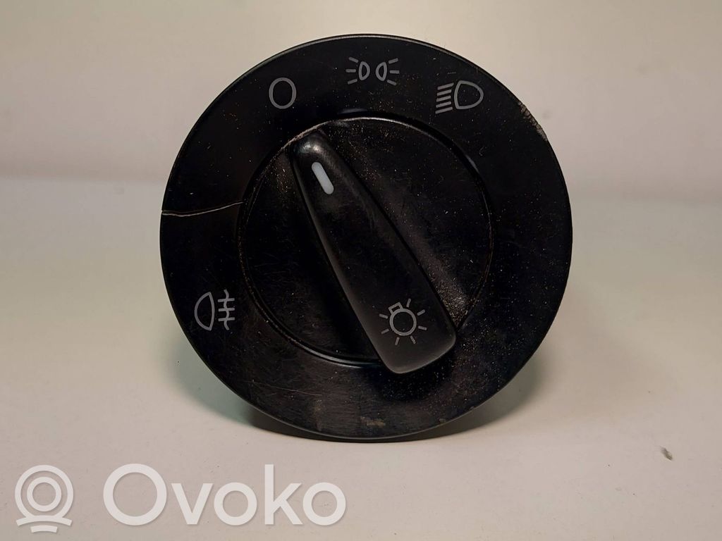 Volkswagen Golf IV Interruptor de luz 