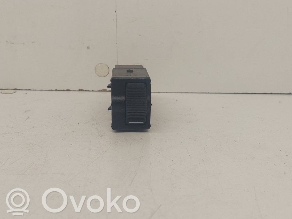 Mitsubishi Carisma Panel lighting control switch 