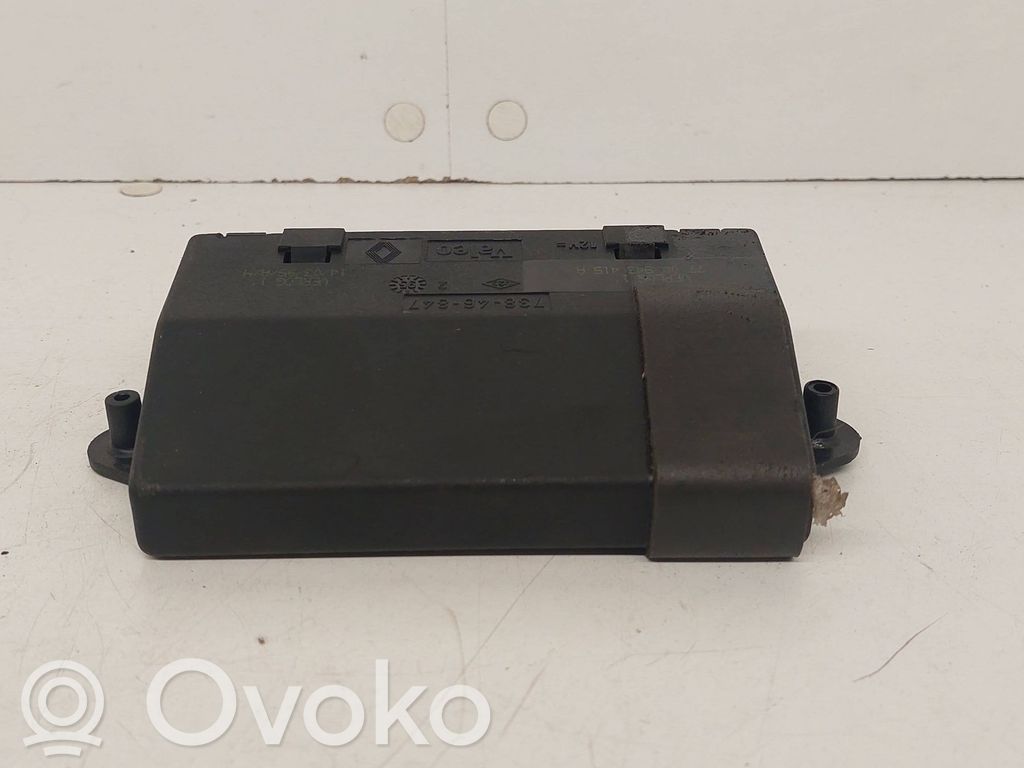 Renault Laguna I Comfort/convenience module 