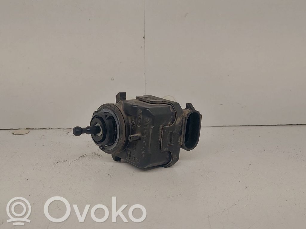 Renault Scenic I Headlight level adjustment motor 