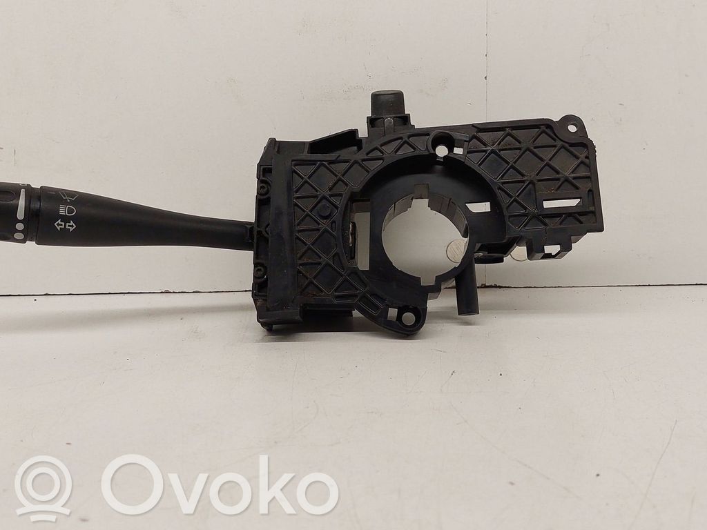 Chrysler Voyager Indicator stalk 