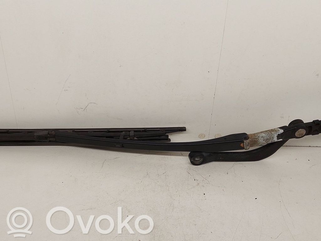 BMW 5 E39 Wischerarm vorne 