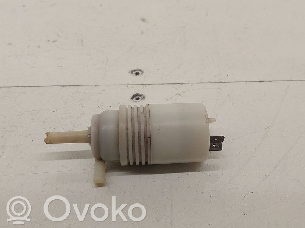 Windscreen/windshield washer pump