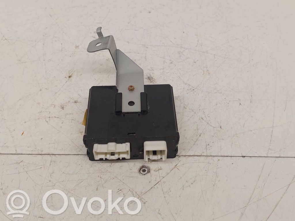 Mazda 6 Door central lock control unit/module 