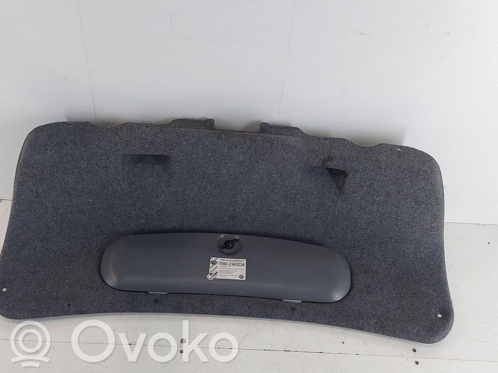 BMW 3 E46 Apdaila galinio dangčio 