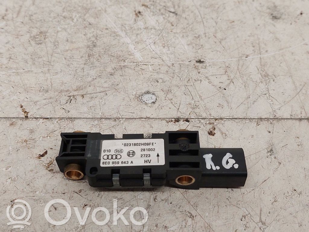 Audi A4 S4 B6 8E 8H Airbag deployment crash/impact sensor 