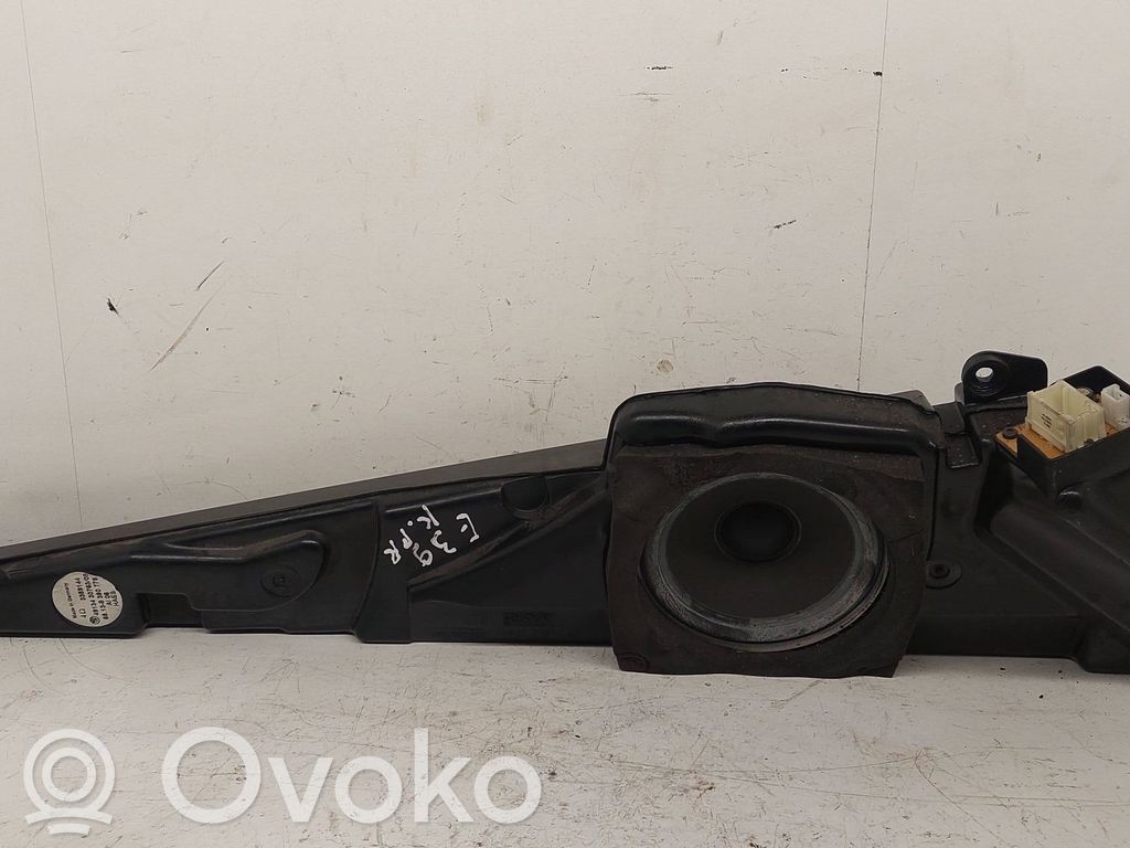 BMW 5 E39 Front door speaker 