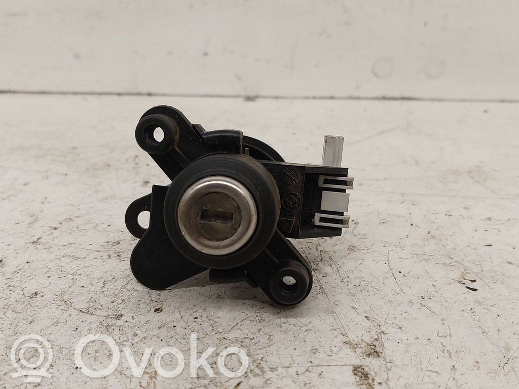 BMW 3 E46 Serrure de loquet coffre 