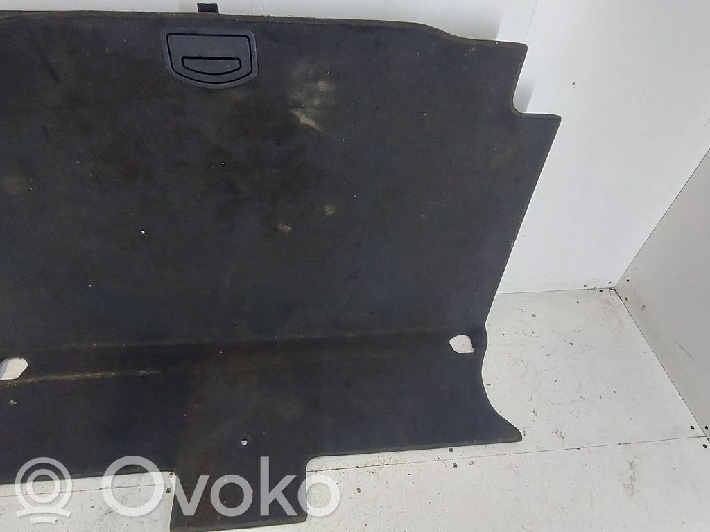 Wykładzina podłogowa bagażnika   000134395