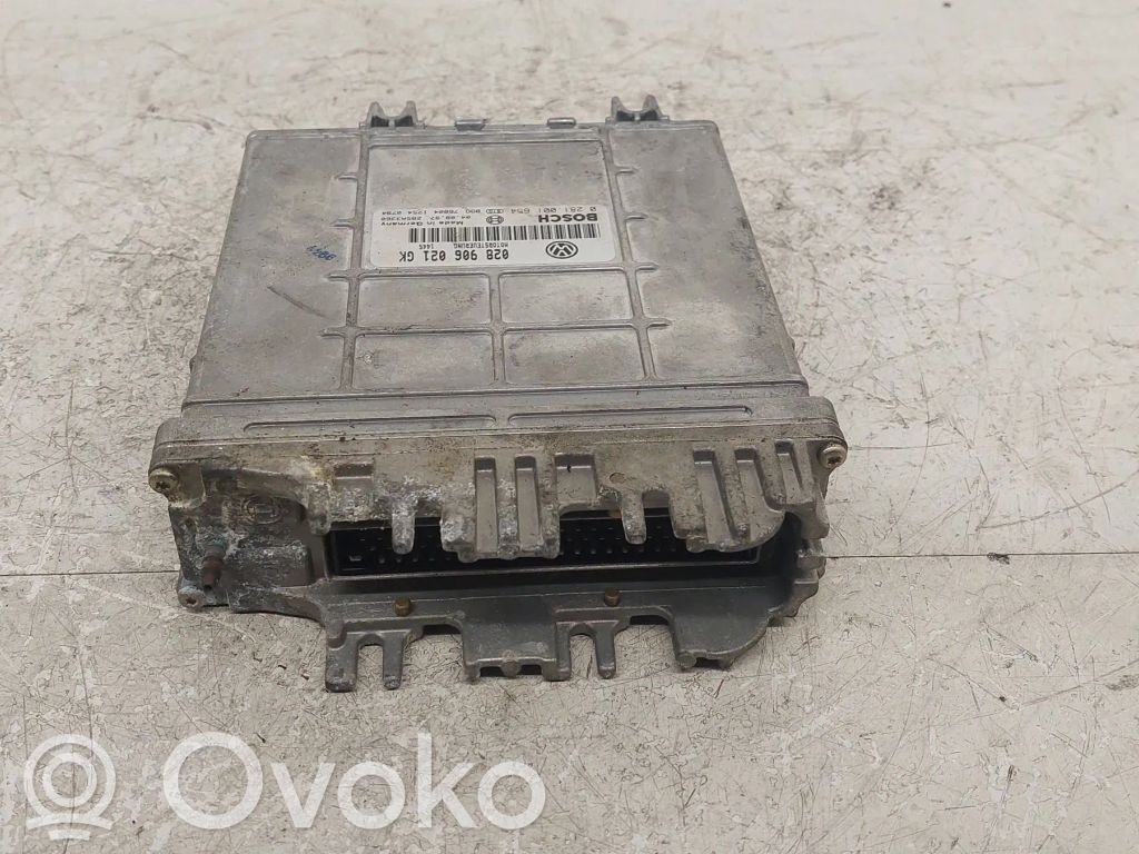Volkswagen PASSAT B5 Engine control unit/module 