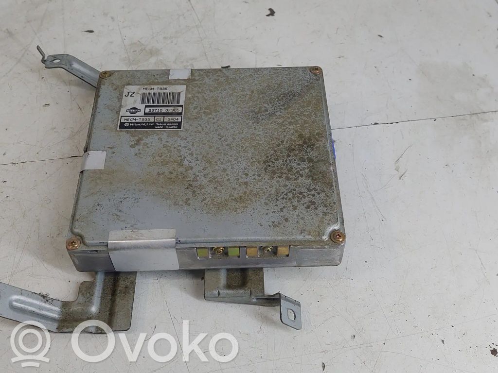 Nissan Terrano Engine control unit/module 