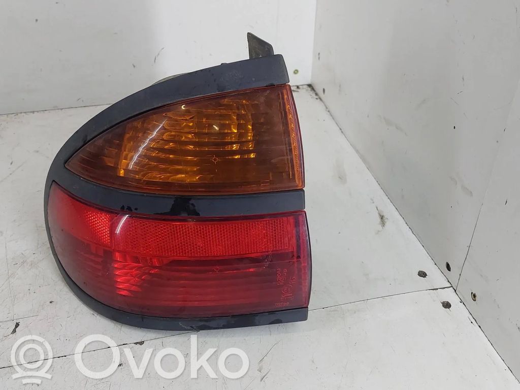 Renault Laguna I Rear/tail lights 