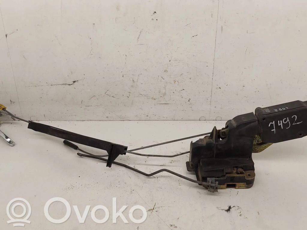 Volvo S40, V40 Etuoven lukko 