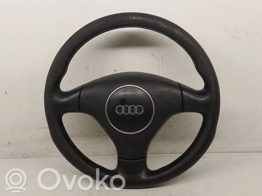 Audi A6 S6 C5 4B Ohjauspyörä 