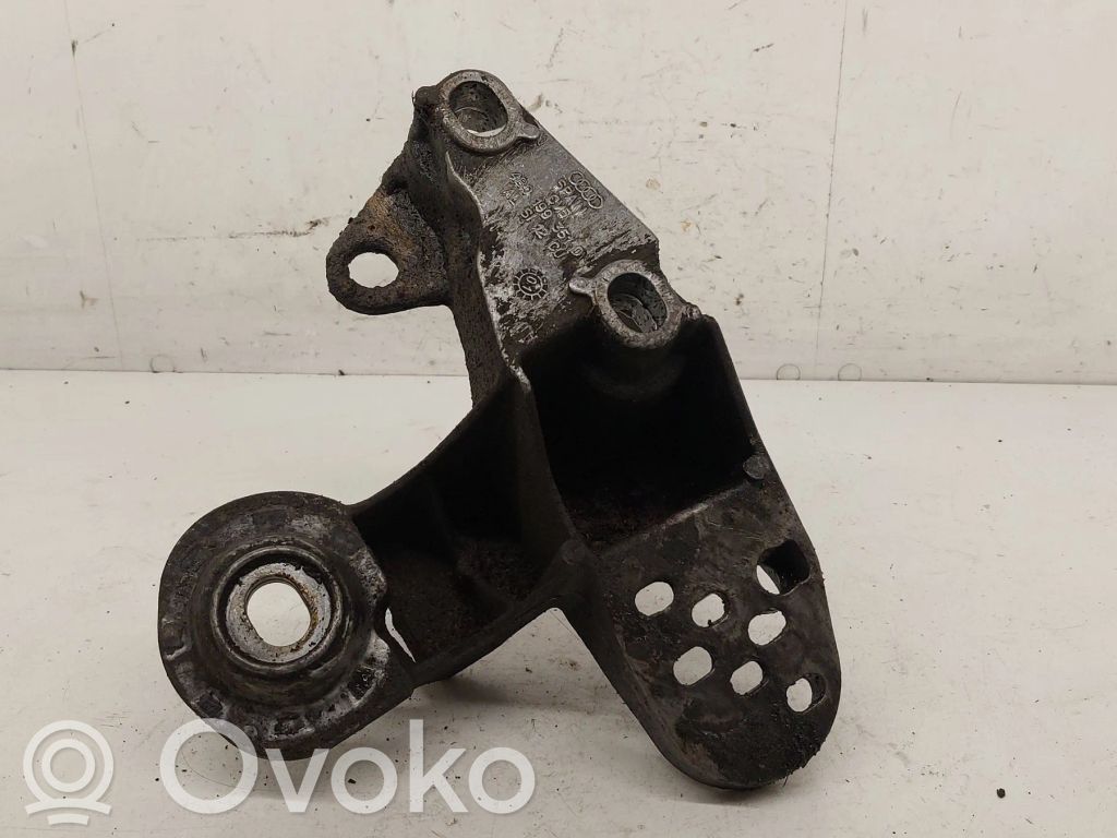 Audi A6 S6 C5 4B Engine mounting bracket 