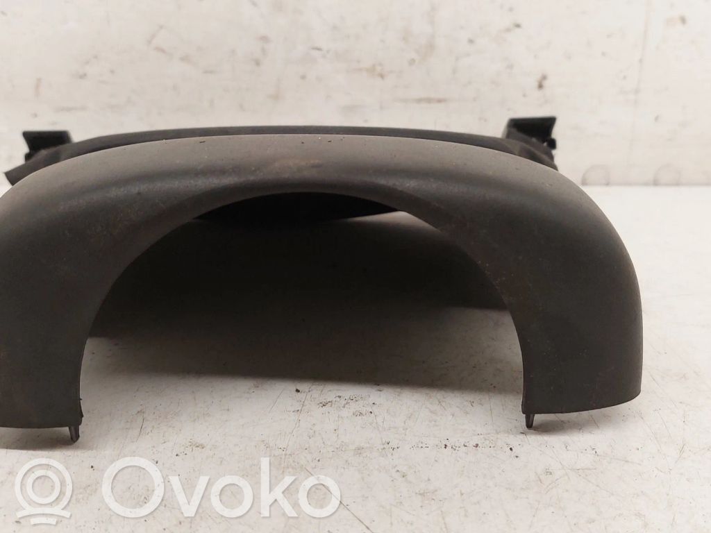 Volkswagen Polo IV 9N3 Ohjauspyörän pylvään verhoilu 