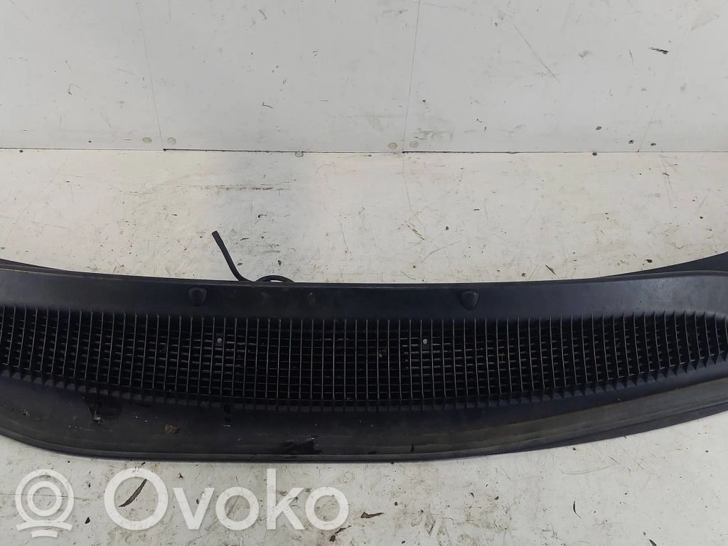 Chrysler Voyager Wiper trim 