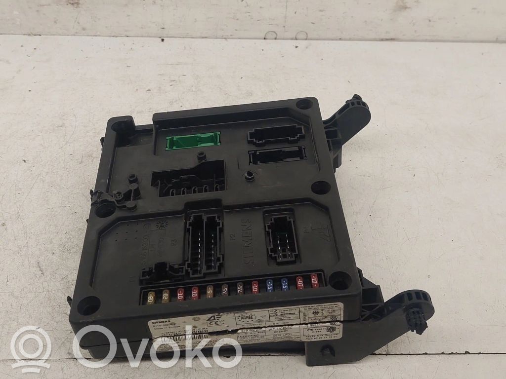 Seat Alhambra (Mk1) Fuse module 