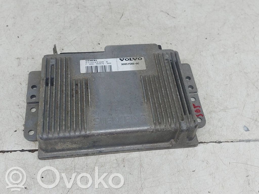 Volvo S40, V40 Engine control unit/module 
