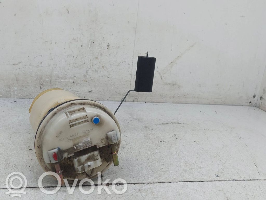 Volvo S40, V40 Pompa paliwa w zbiorniku 