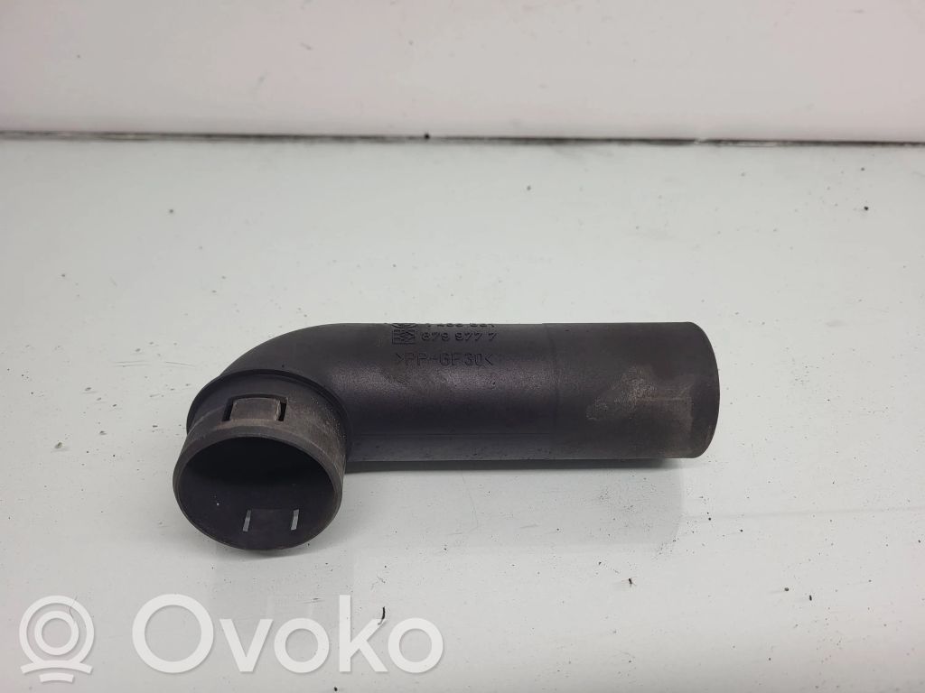 BMW 5 E39 Air intake hose/pipe 