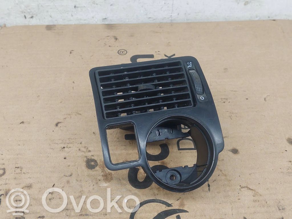 Volkswagen Golf IV Dashboard side air vent grill/cover trim 