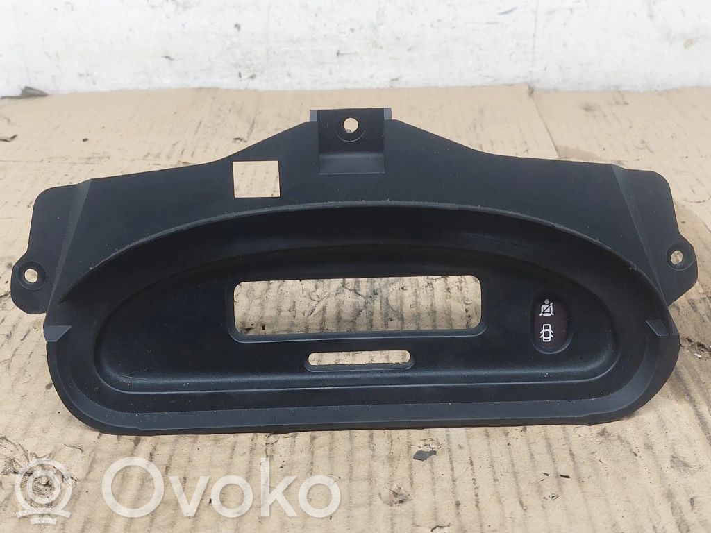 Renault Megane I Dashboard center trim panel 