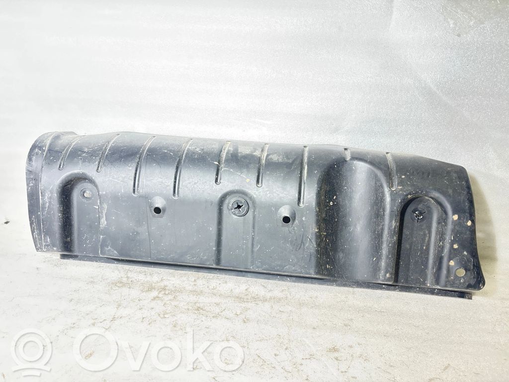 Chrysler Pacifica Rear bumper underbody cover/under tray 
