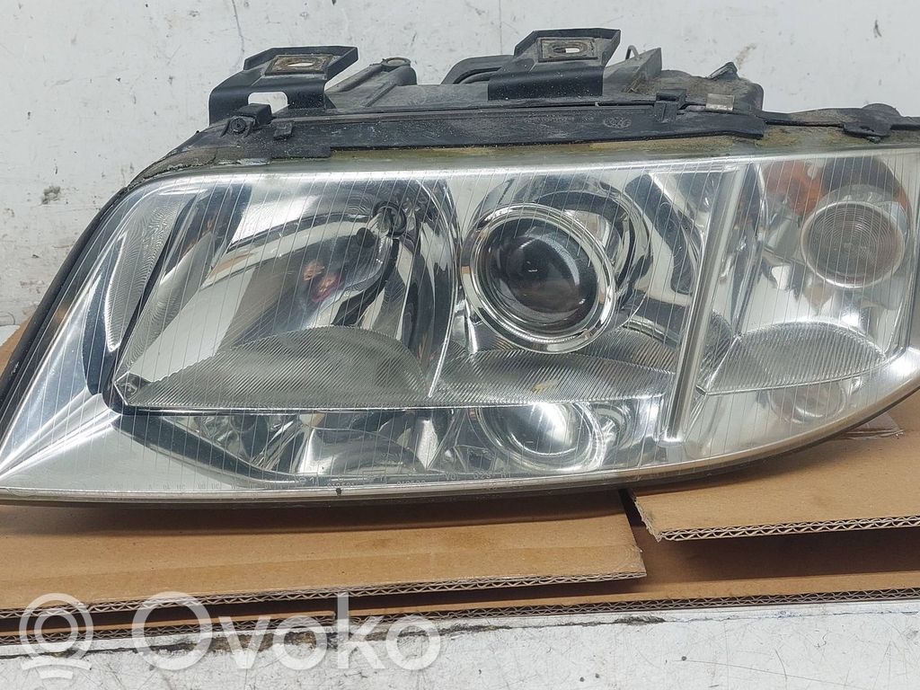 Audi A6 S6 C5 4B Scheinwerfer 