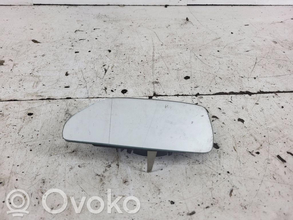 Skoda Octavia Mk2 (1Z) Spoguļa stikls 