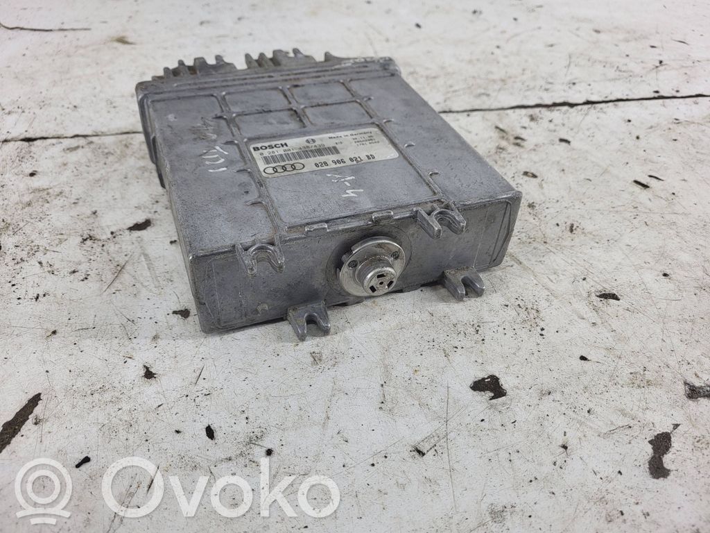 Volkswagen PASSAT B5 Engine control unit/module 