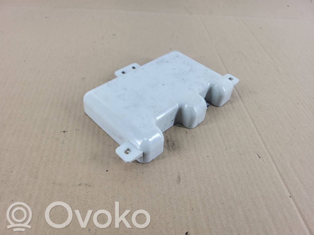 BMW 6 F12 F13 Antenos stiprintuvas 