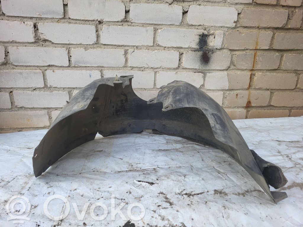 Ford Focus Apakšspārns 