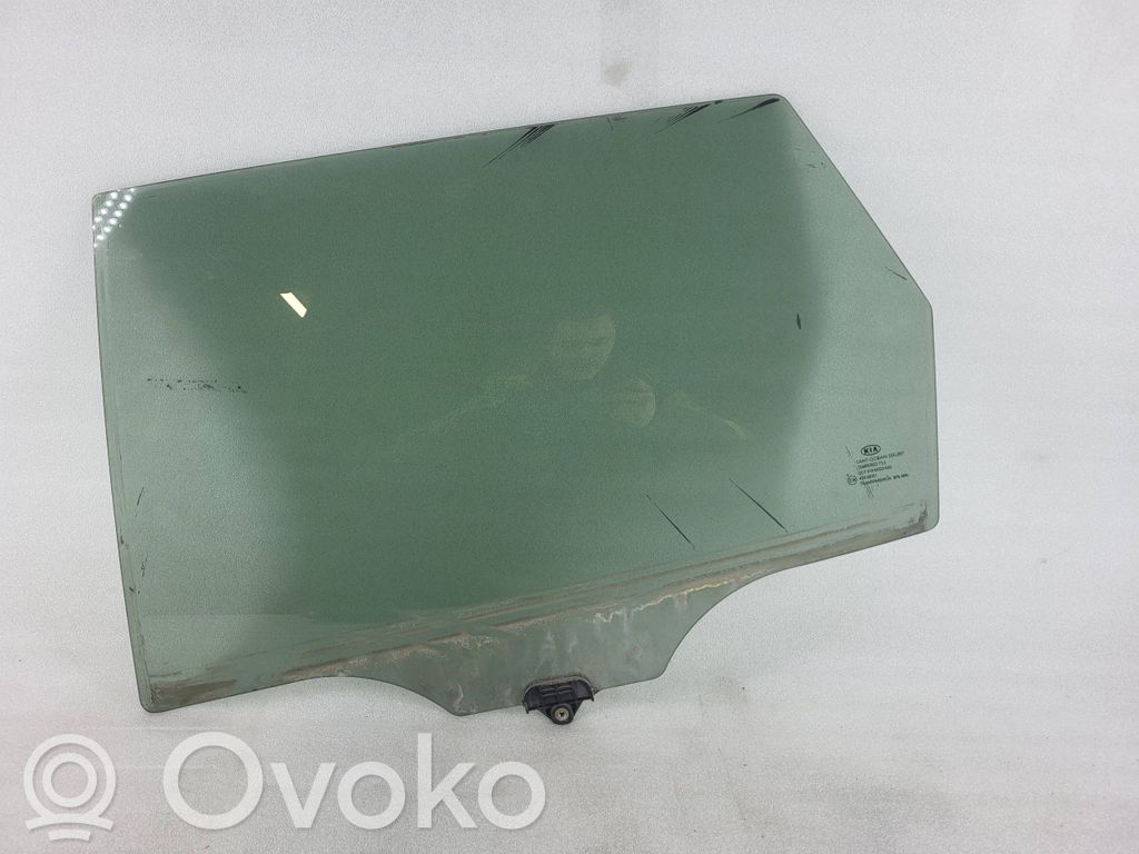 KIA Ceed Luna de la puerta trasera 