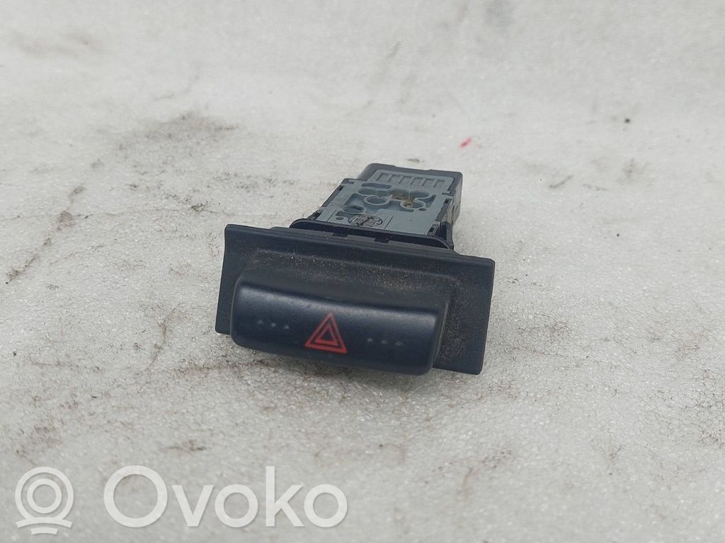 Hazard light switch   LC62664H0,03190020,LC62664H0