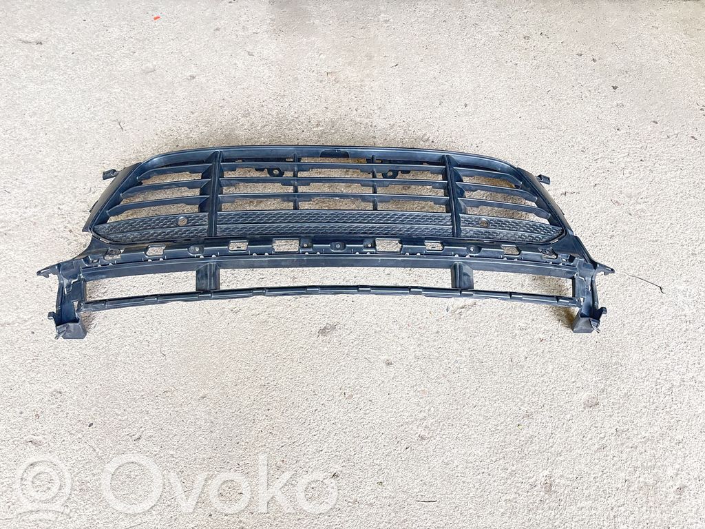 Porsche Macan (95B) Rejilla inferior del parachoques delantero 