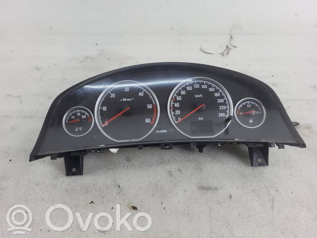 Opel Vectra C Speedometer (instrument cluster) 