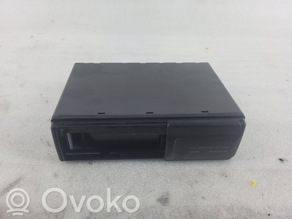 Toyota Avensis T250 CD/DVD keitiklis 
