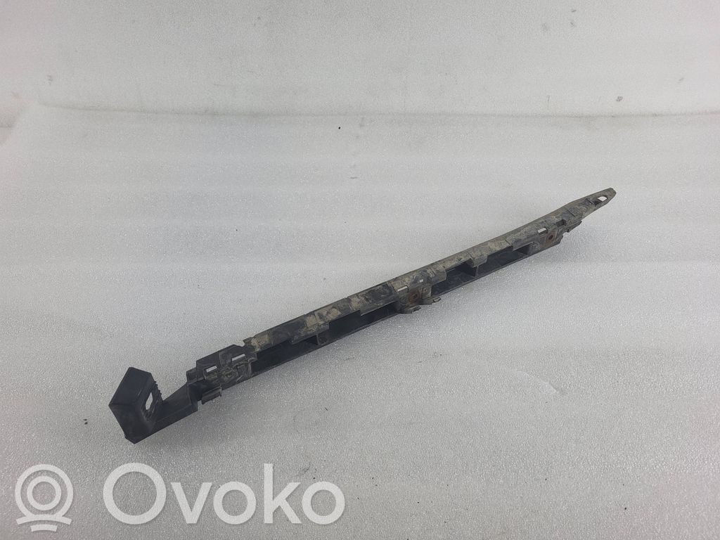 BMW 7 E65 E66 Galinis laikiklis bamperio 