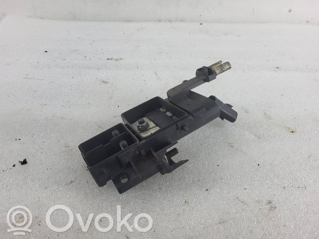 BMW 7 E65 E66 Drošinātāju bloks 