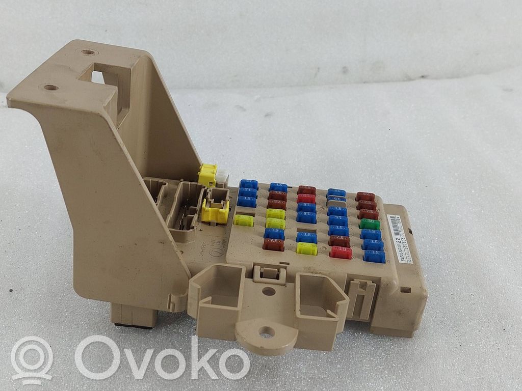 Subaru Legacy Fuse module 
