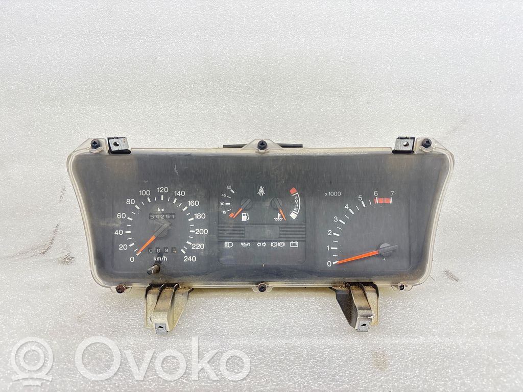 Ford Sierra Spidometras (prietaisų skydelis) 