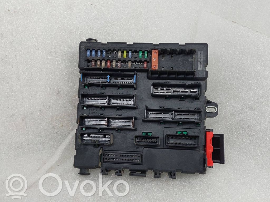 Opel Vectra C Ramka / Moduł bezpieczników 