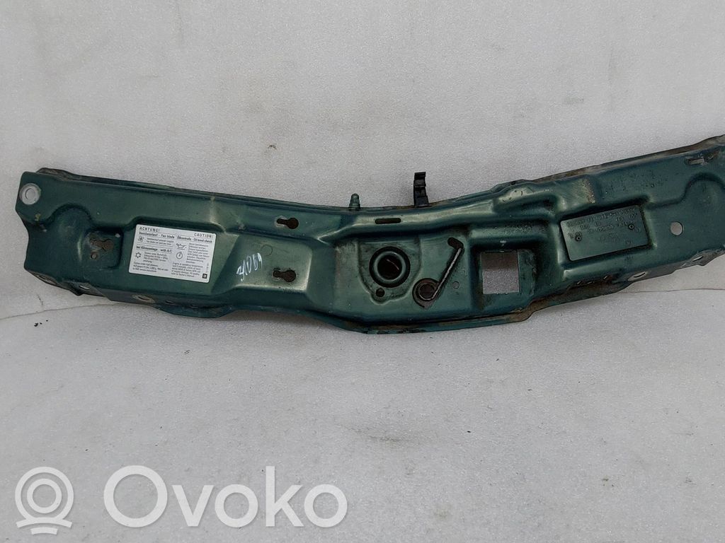 Opel Meriva A Staffa del pannello di supporto del radiatore parte superiore 