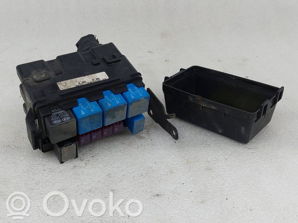 KIA Ceed Fuse box set 
